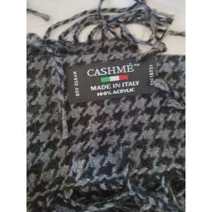 CASHME Scarf Houndstooth Pattern Black Grey Acrylic Made in Italy Fringe